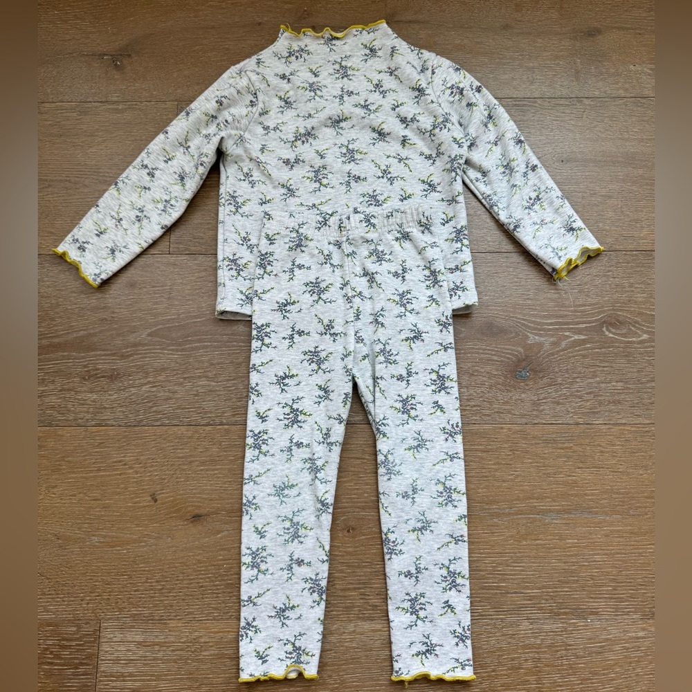 Girls Liberty print Winter Pajama Set in Grey with yellow trim | size 3T